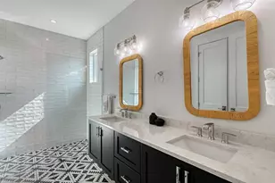2206 Ave A, Bradenton Beach, FL 34217 - Photo 28