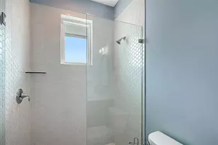 2206 Avenue A, Bradenton Beach, FL 34217 - Photo 36