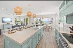 2206 Ave A, Bradenton Beach, FL 34217 - Photo 20