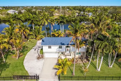 898 Bayshore Drive, Terra Ceia, FL 34250 - Photo 4