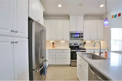 7016 Playa Bella Drive, Bradenton, FL 34209 - Photo 8