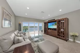 4420 Exeter Dr, Longboat Key, FL 34228 - Photo 4