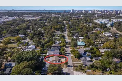 2442 Wood Street, Sarasota, FL 34237 - Photo 4