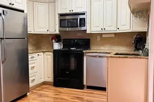 2442 Wood St, Sarasota, FL 34237 - Photo 10