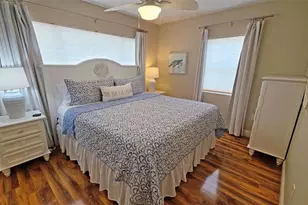 2442 Wood St, Sarasota, FL 34237 - Photo 12