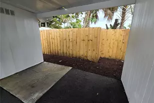 2442 Wood St, Sarasota, FL 34237 - Photo 28