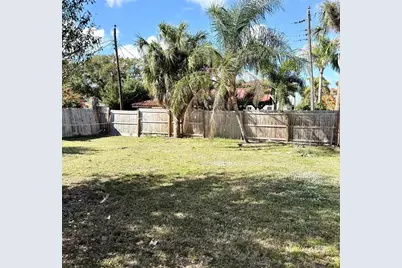 1221 22nd Avenue W, Palmetto, FL 34221 - Photo 14