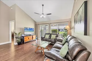 5448 Crestlake Blvd, Sarasota, FL 34233 - Photo 8