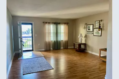 305 30th Avenue W #A212, Bradenton, FL 34205 - Photo 2
