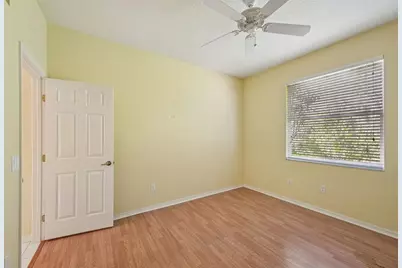7310 38th Court E, Sarasota, FL 34243 - Photo 26