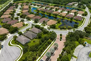 2548 Cortenova Ct, Venice, FL 34292 - Photo 2