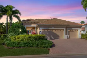 13911 Siena Loop, Lakewood Ranch, FL 34202 - Photo 4