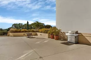 101 S Gulfstream Ave, Sarasota, FL 34236 - Photo 18