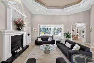 404 Partridge Cir, Sarasota, FL 34236 - Photo 6