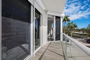 1800 Benjamin Franklin Dr, Sarasota, FL 34236 - Photo 24