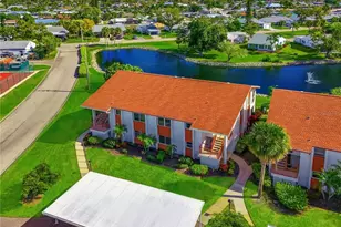 4855 Independence Dr, Bradenton, FL 34210 - Photo 4