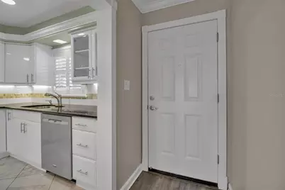 3484 Lake Bayshore Drive #P515, Bradenton, FL 34205 - Photo 2