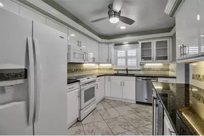 3484 Lake Bayshore Drive #P515, Bradenton, FL 34205 - Photo 4