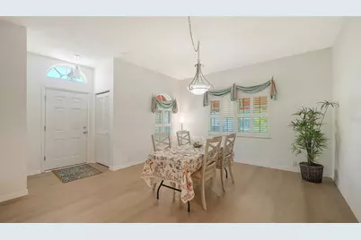 4977 Tamarack Trail, Venice, FL 34293 - Photo 8