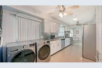 3012 Desoto Road, Sarasota, FL 34234 - Photo 32