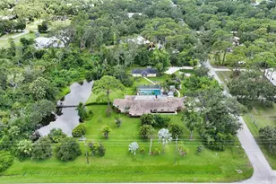 3012 Desoto Rd, Sarasota, FL 34234 - Photo 2