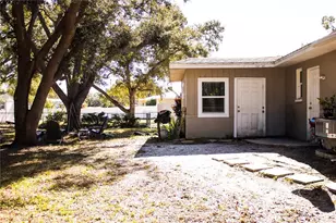 901 S Lockwood Ridge Rd, Sarasota, FL 34237 - Photo 34