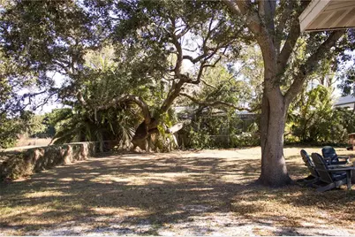 901 S Lockwood Ridge Road, Sarasota, FL 34237 - Photo 16