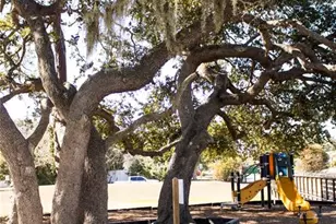 901 S Lockwood Ridge Rd, Sarasota, FL 34237 - Photo 32