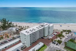 5200 Gulf Dr, Holmes Beach, FL 34217 - Photo 34