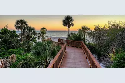 1211 Gulf Of Mexico Drive #206, Longboat Key, FL 34228 - Photo 32