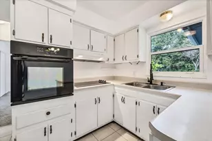 1716 Suffolk Dr, Clearwater, FL 33756 - Photo 14