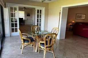 5581 Golf Pointe Dr, Sarasota, FL 34243 - Photo 16