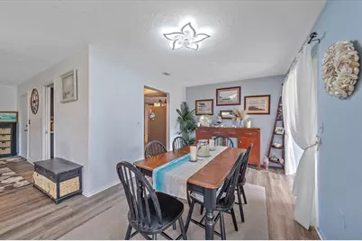 3286 Brunswick Lane #704, Sarasota, FL 34239 - Photo 8