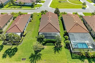 4610 Royal Dornoch Cir, Bradenton, FL 34211 - Photo 4