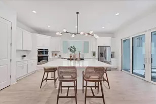 6028 Red Mangrove Ln, Bradenton, FL 34210 - Photo 10