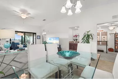 5527 Palmer Circle #205, Bradenton, FL 34211 - Photo 10
