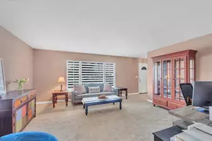 322 Linden Dr, Ellenton, FL 34222 - Photo 4