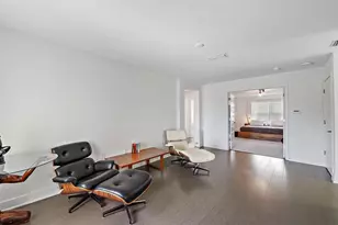 2587 Temple St, Sarasota, FL 34239 - Photo 24