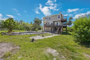 1470 Bayshore Dr, Terra Ceia, FL 34250 - Photo 44