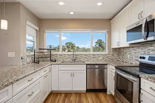 1470 Bayshore Dr, Terra Ceia, FL 34250 - Photo 22