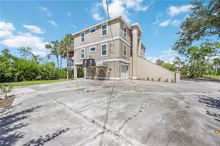 1470 Bayshore Dr, Terra Ceia, FL 34250 - Photo 8