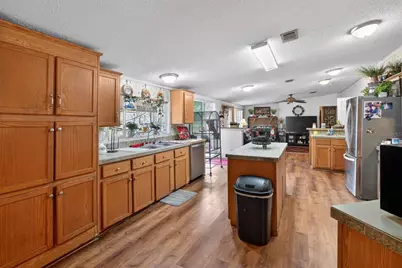 41901 Pine Valley Drive, Paisley, FL 32767 - Photo 30