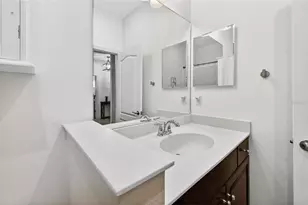 6342 Positano Ct, Sarasota, FL 34243 - Photo 20