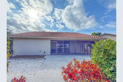 5969 San Michelle Drive, Sarasota, FL 34243 - Photo 10