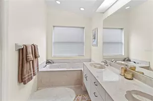 5969 San Michelle Dr, Sarasota, FL 34243 - Photo 36