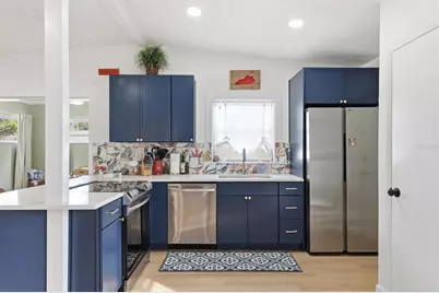 4643 Brooksdale Drive, Sarasota, FL 34232 - Photo 10