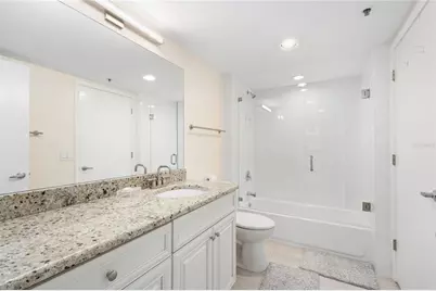 1145 Gulf Of Mexico Drive #401, Longboat Key, FL 34228 - Photo 26