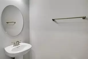 5634 Tripoli Dr, Palmetto, FL 34221 - Photo 10