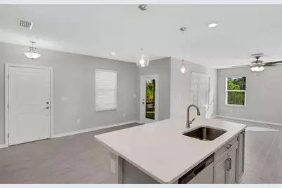 5634 Tripoli Drive, Palmetto, FL 34221 - Photo 4