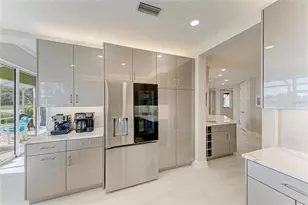 6527 Moorings Point Cir, Lakewood Ranch, FL 34202 - Photo 14